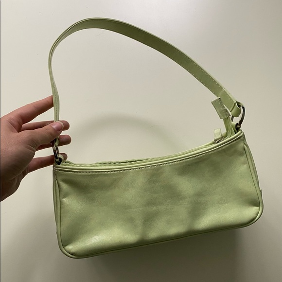 Cute Green purse /handbag - Picture 1 of 3